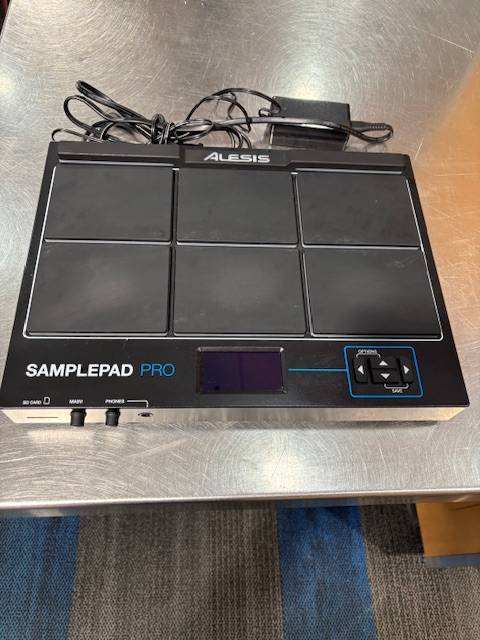 Gear Hunter | Alesis - SAMPLEPAD PRO